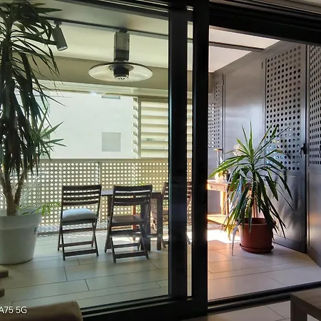 Lägenhet Big Modern Open Space With Terrace *