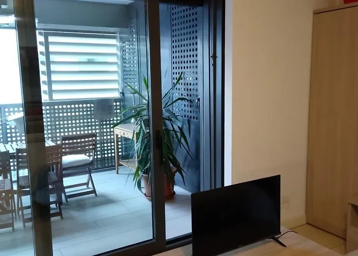 Big Modern Open Space With Terrace * Rom