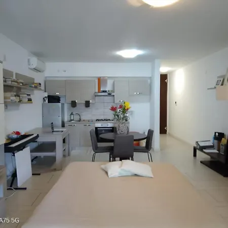 شقة Big Modern Open Space With Terrace *